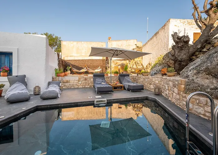My νeighbor Totoro-sunset & Sea View-private Pool Апартаменты Asfendiou