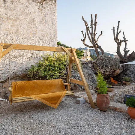 Apartament My νeighbor Totoro-sunset & Sea View-private Pool Asfendiou