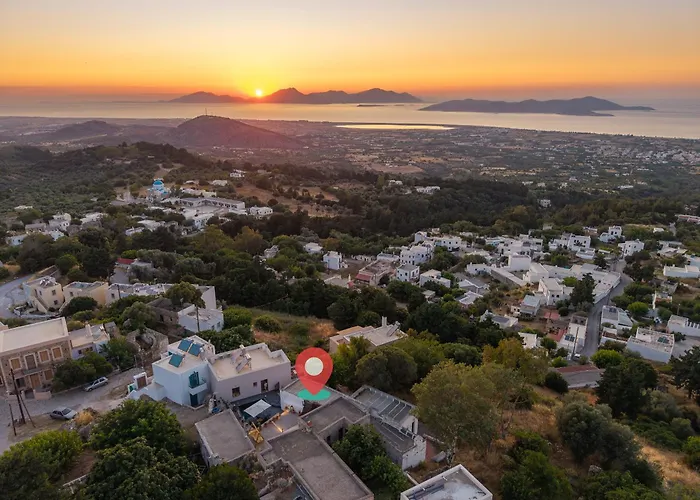 My Νeighbor Totoro-Sunset & Sea View-Private Pool Apartamento